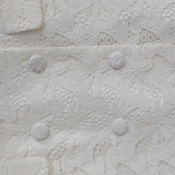 Endless Rose Lace Sleeveless Blazer Dress - Picture 4 of 7